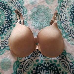 Victoria's Secret Semi Demi Bra 32DDD